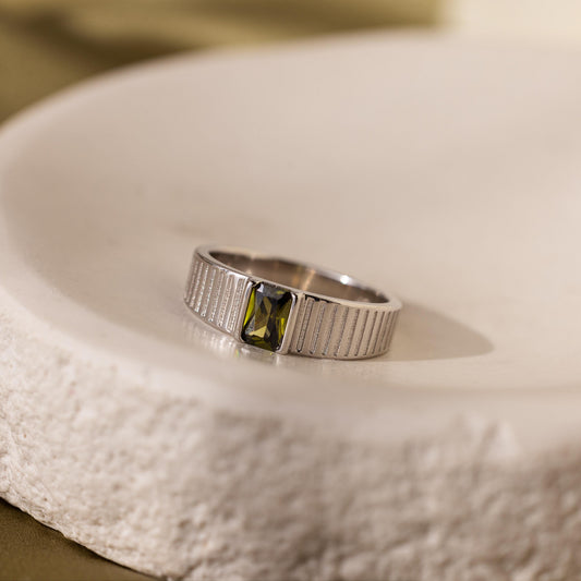 Peridot Signet Ring by Caitlyn Minimalist • Statement Green Gemstone Ring • Vintage Cocktail Ring • Silver Jewelry • Gift for Dad • RR064